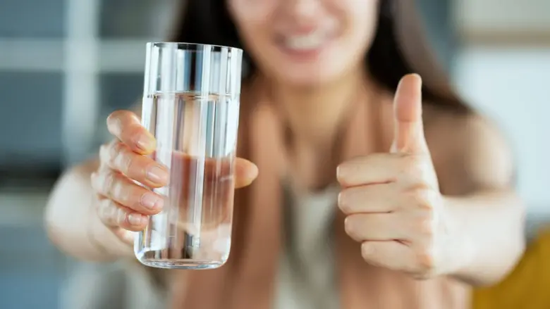 เป็นที่ทราบกันดีว่า เราควรดื่มน้ำได้วันละ...