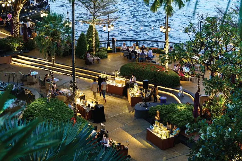 โรงแรมแชงกรี-ลา กรุงเทพฯ ขอเชิญคุณพร้อมคร...