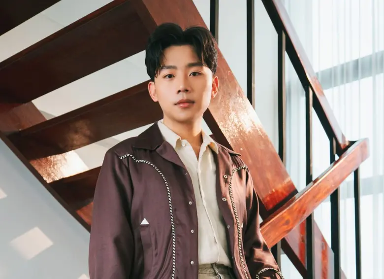 เป็นศิลปินรุ่นใหม่น่าจับตามอง!! สำหรับหนุ...