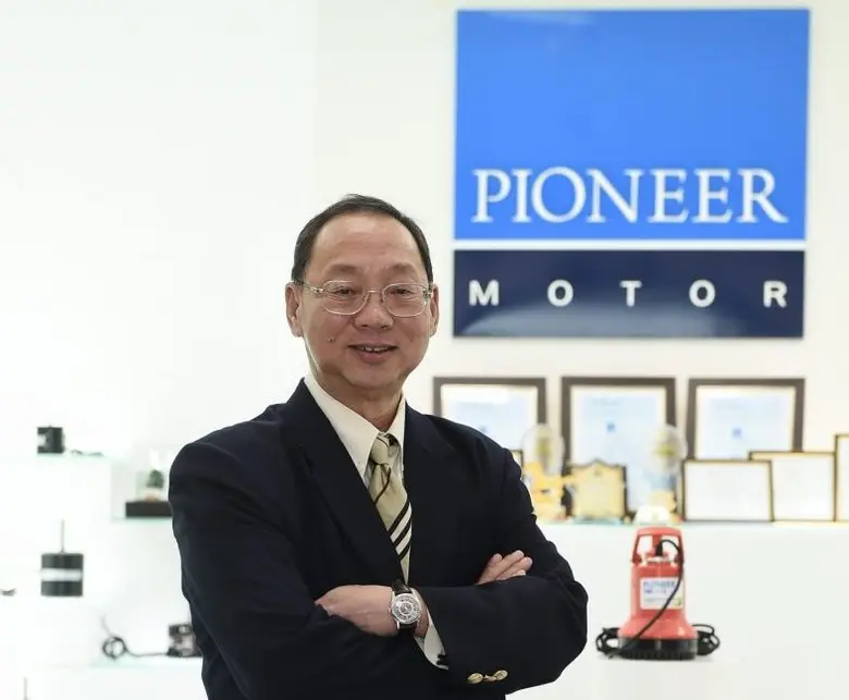 นายวสันต์ อิทธิโรจนกุล กรรมการผู้จัดการ บ...