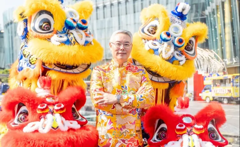 เปิดศักราชใหม่ต้อนรับตรุษจีนปีมะเส็ง บอสใ...