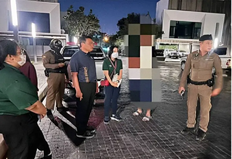 นายสุพจน์ หล้าจำศิล ผู้อำนวยการเขตสะพานสู...