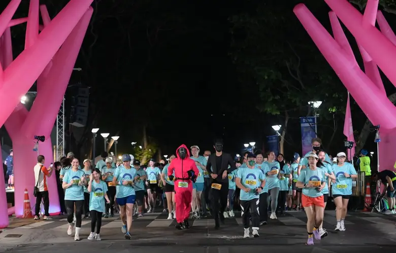 คณะผู้จัดงาน "วิ่งสร้างเมือง 2025" (Run F...