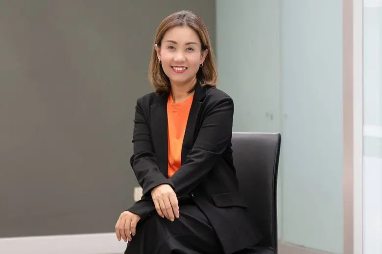 ภายใต้สังคมโลกในยุคเศรษฐกิจและสังคมผันผวน...