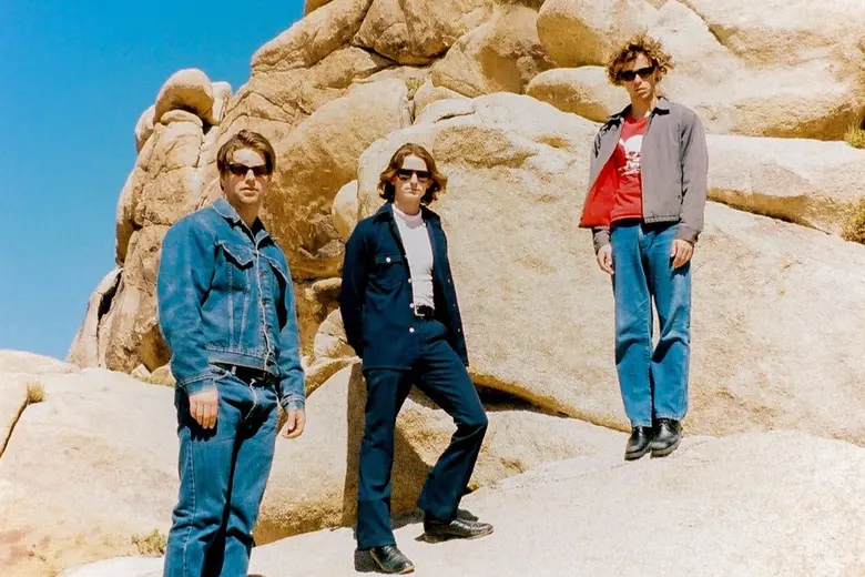 almost monday วงอินดี้ป็อปอารมณ์ดีจากซานด...