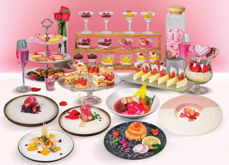 ห้องอาหารจตุจักร คาเฟ่ โรงแรมเซ็นทารา แกร...