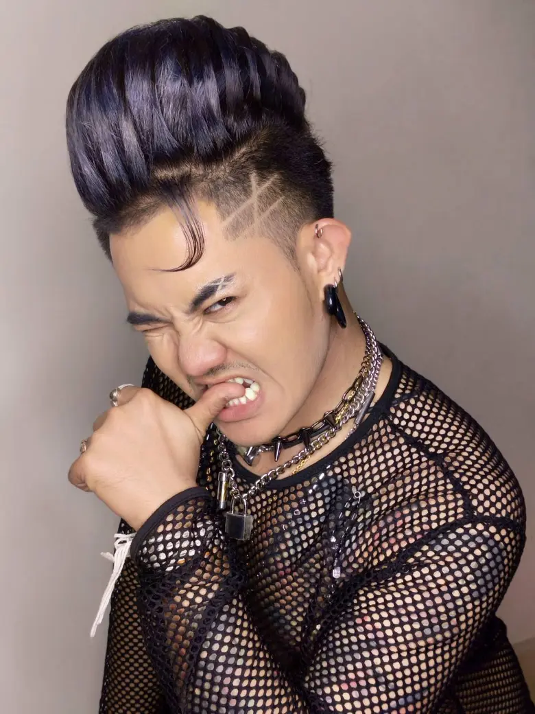 เก่ง ธชย ยัน ยังไม่สักหน้าตอนนี้ เก่ง ธชย ยัน ยังไม่สักหน้าตอนนี้ ห่วงเด็กและเยาวชนเอาอย่าง เผยเห็นธาตุแท้คนก็งานนี้