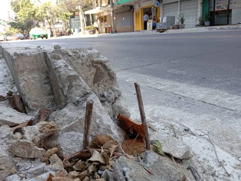 นายธวัชชัย นภาศักดิ์ศรี ผู้อำนวยการสำนักก...