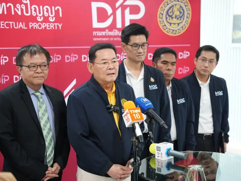 นายนภินทร ศรีสรรพางค์ รัฐมนตรีช่วยว่าการก...