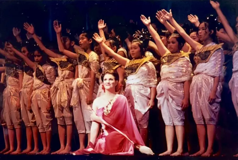 เมื่อปี พ.ศ. 2544 สมเถา สุจริตกุล คีตกวีไ...