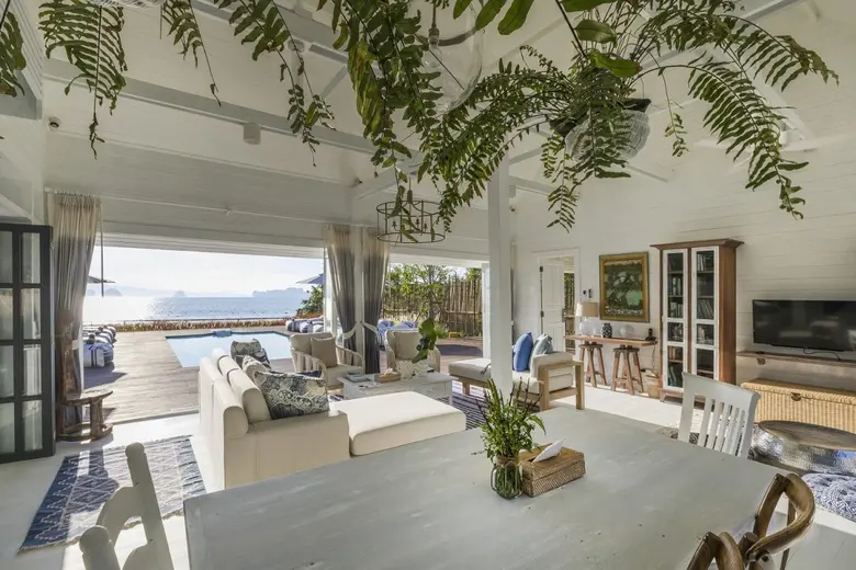 Cape &amp; Kantary Hotels Earns Booking.com Traveller Review Awards 2025 for 23 Properties with Exceptional Ratings