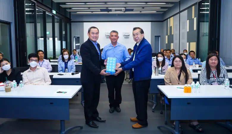 บริษัท สโตนเฮ้นจ์ อินเตอร์ จำกัด (มหาชน) ...