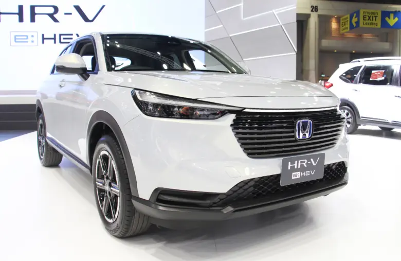 ออกรถไฮบริดมือสอง รุ่นไหนคุ้มค่าสุด ๆ ในยุคน้ำมันแพง อัปเดต 2025