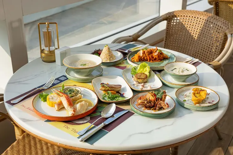 ทุกค่ำคืนวันพฤหัสบดี วันศุกร์ และวันเสาร์...