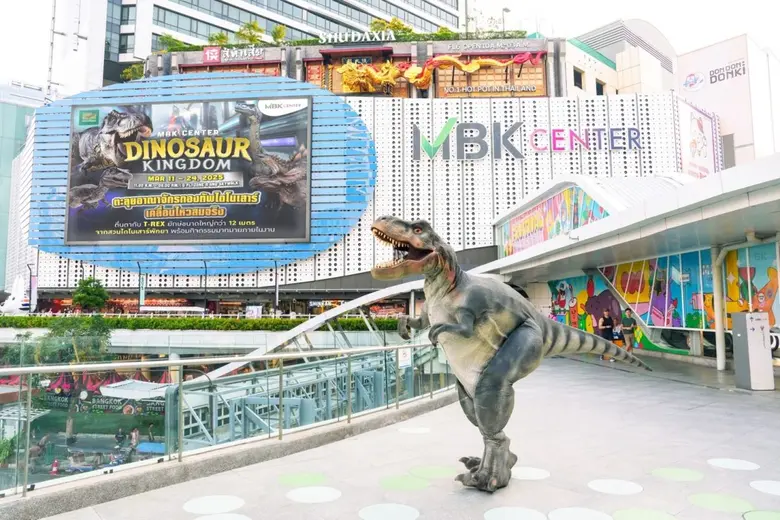 สร้างความฮือฮาเป็นที่ถูกใจของคนไทยและนักท...