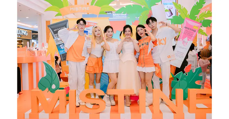 MISTINE เปิดตัว Grand Launch อย่างยิ่งใหญ่ที่เวียดนามเหนือ ตอกย้ำความเป็นแบรนด์เครื่องสำอางอันดับ 1 จากไทย
