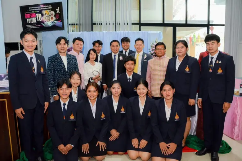 รศ.ดร.พิชัย จันทร์มณี อธิการบดีมหาวิทยาลั...