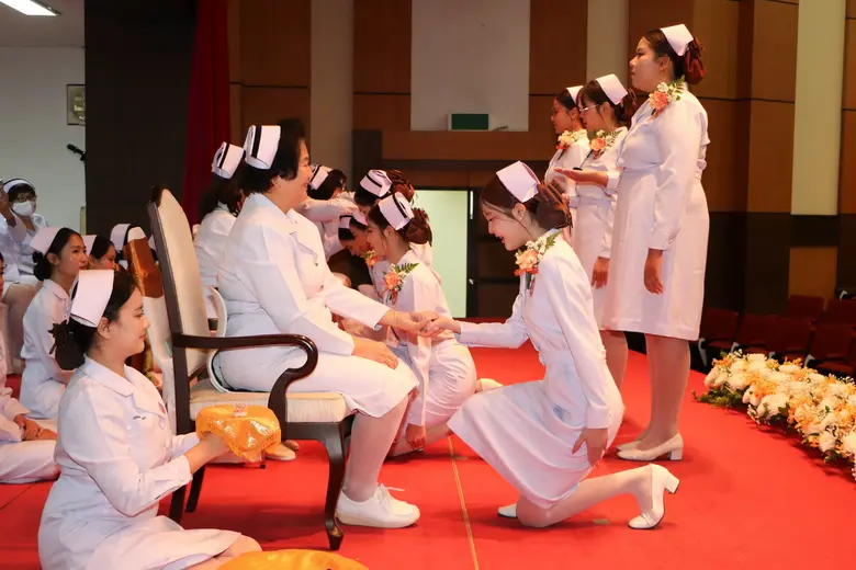 คณะพยาบาลศาสตร์ มหาวิทยาลัยอีสเทิร์นเอเชี...