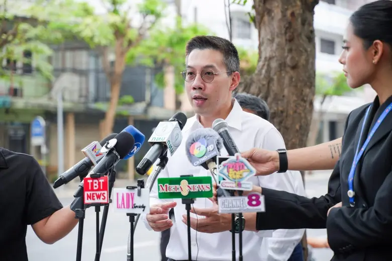 นายเอกวรัญญู อัมระปาล โฆษกของกรุงเทพมหานค...