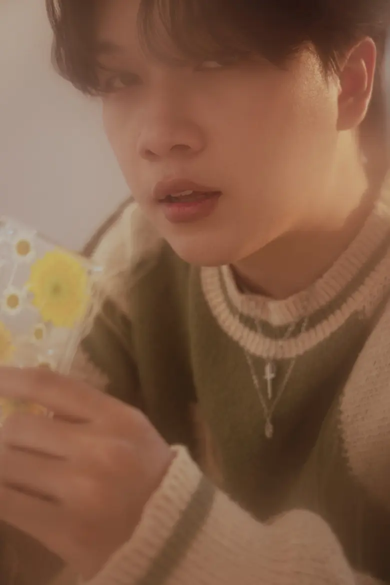 เลิกกั๊กได้ยัง "PONCHET" ปล่อยซิงเกิลใหม่ "รักไม่รัก (Close Friend)" ชวนแก๊งเพื่อนศิลปิน "VARINZ" โคจรร่วมงานอีกครั้ง