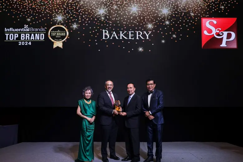 คุณวิทูร ศิลาอ่อน ประธานเจ้าหน้าที่บริหาร...