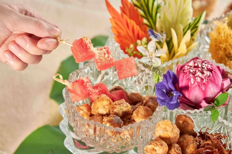 เคทีซี หรือ บริษัท บัตรกรุงไทย จำกัด (มหา...