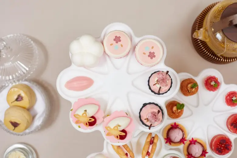 สัมผัสช่วงเวลาแห่งความงดงามของฤดูกาลใบไม้...