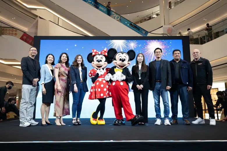 ซับซีโร่ ไอซ์สเก็ต คลับ จับมือ Live Natio...