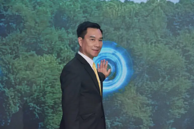 ดร.อาทิตย์ ศุขเกษม รองอธิบดีกรมพัฒนาที่ดิ...