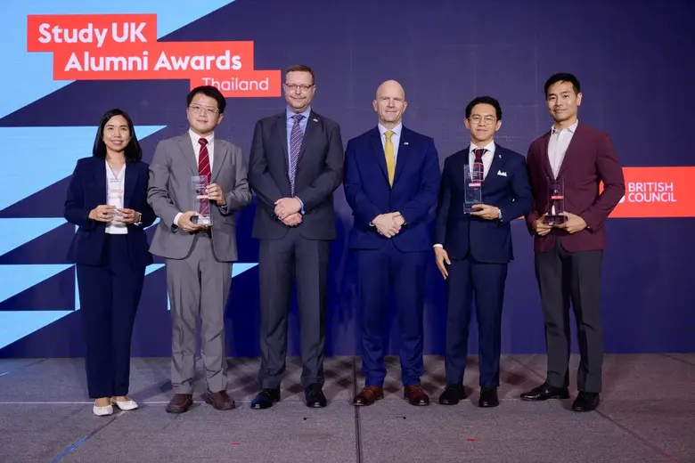 ในโอกาสพิเศษที่ประเทศไทย และสหราชอาณาจักร...