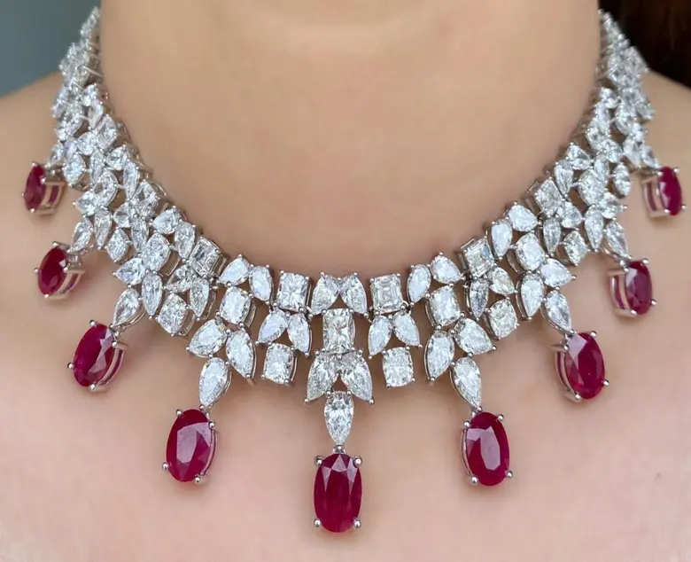 ทับทิม อัญมณีสีแดงแรงฤทธิ์ ที่กำลังมาแรงในตลาดโลก