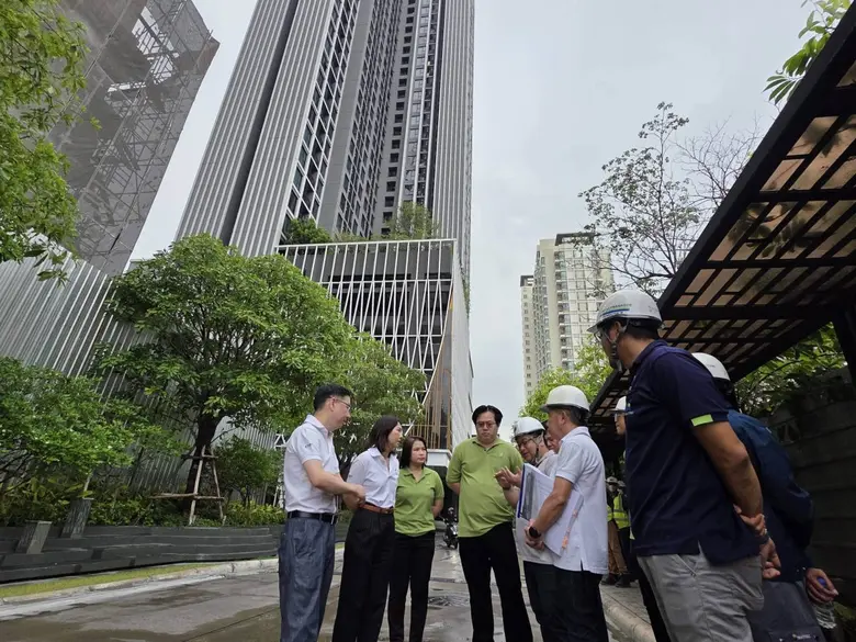 บริษัท พฤกษา เรียลเอสเตท จำกัด (มหาชน) พร...