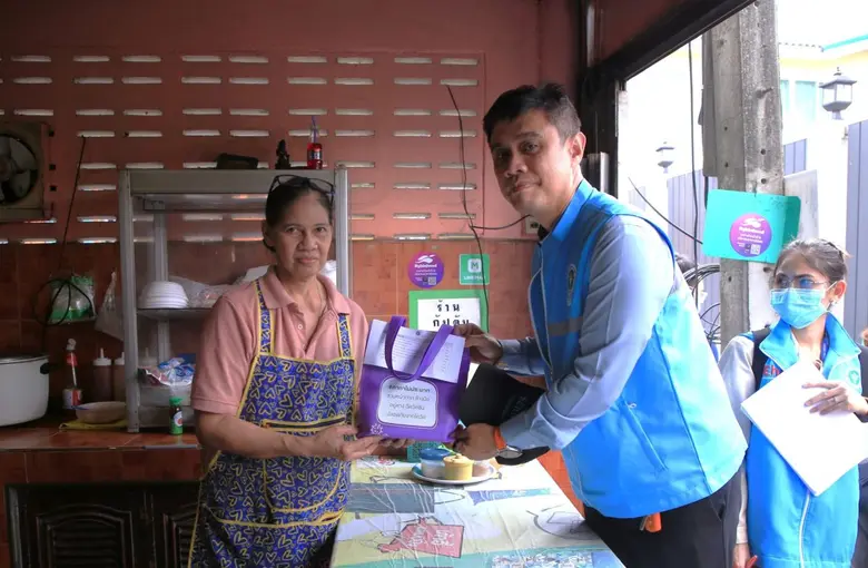 กรมอนามัย นำทีม SEhRT ลงพื้นที่เยียวยาประชาชน เขตจตุจักร กรุงเทพมหานคร