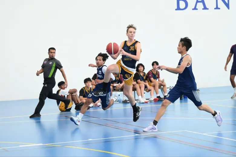 ร.ร.นานาชาติไบรท์ตัน คอลเลจ จัดการแข่งขันกีฬากระชับมิตร นักเรียนและผู้ปกครองจากไบรท์ตันคอลเลจทั่วโลกเข้าร่วมกิจกรรม เน้นมิตรภาพ การพัฒนาตนเอง และความเคารพซึ่งกันและกัน