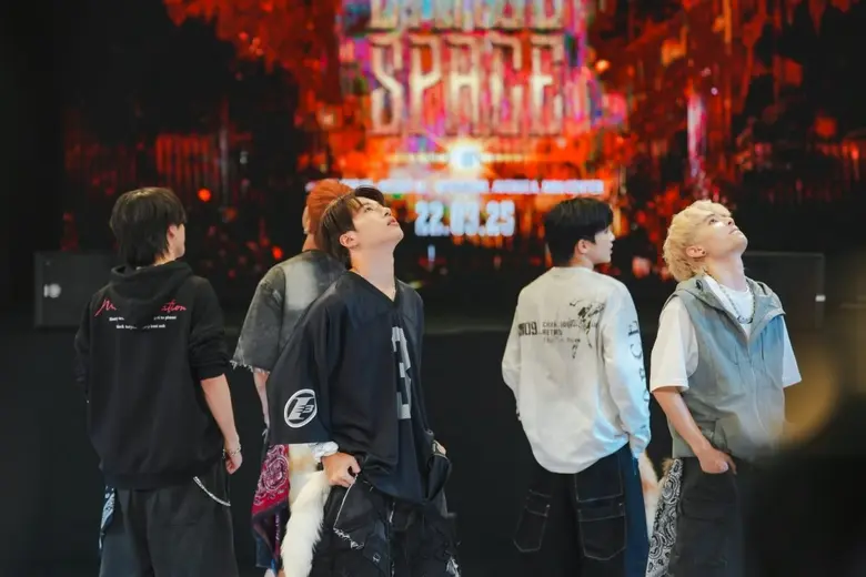 จบไปแล้ว สำหรับงานแดนซ์สุดร้อนแรงใจกลางกร...