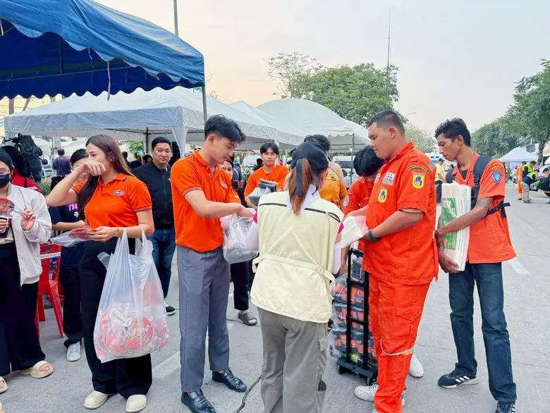 ถุงขยะ HERO ลงพื้นที่ช่วยเหลือประชาชนที่ได้รับผลกระทบจากเหตุแผ่นดินไหว