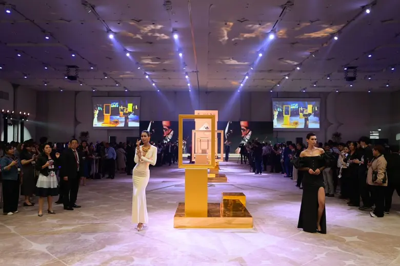 'พาณิชย์' ปลื้ม นักธุรกิจจิวเวลรี่ทั่วโลกแห่ร่วมงาน Networking Reception คับคั่ง ตอกย้ำภาพลักษณ์ประเทศไทยศูนย์กลางการค้าอัญมณีและเครื่องประดับระดับสากล