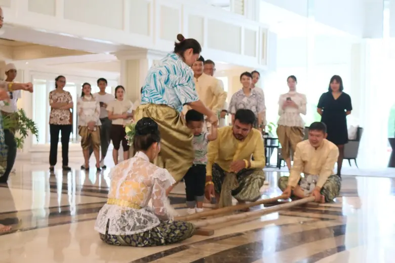 ถึงเวลาเที่ยวงานสงกรานต์ สาดความสุข ให้สุขสันต์กันทั้งครอบครัว "It's time for the Joy of Songkran 2025" ที่ ดุสิตธานี พัทยา