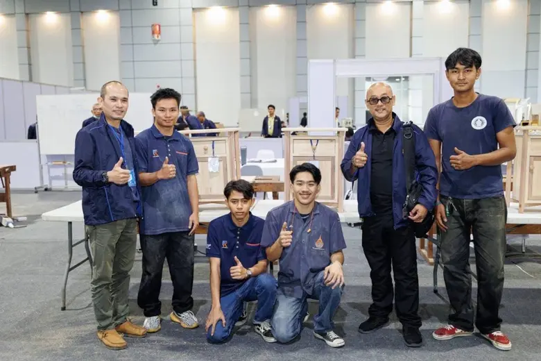 รศ.ดร.พิชัย จันทร์มณี อธิการบดีมหาวิทยาลั...