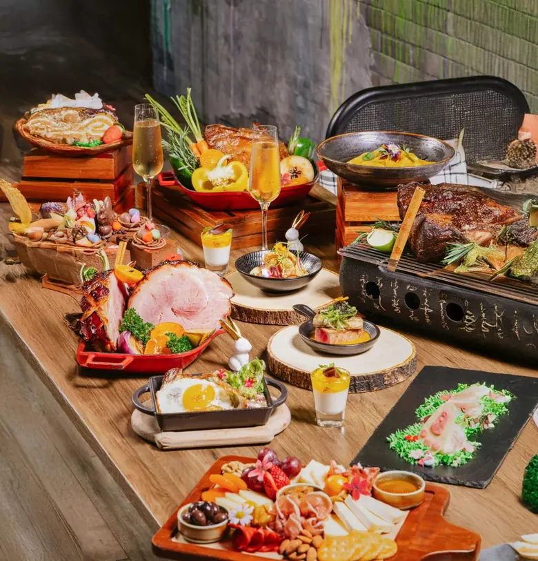 Kimpton Maa-Lai Bangkok, the Langsuan lux...