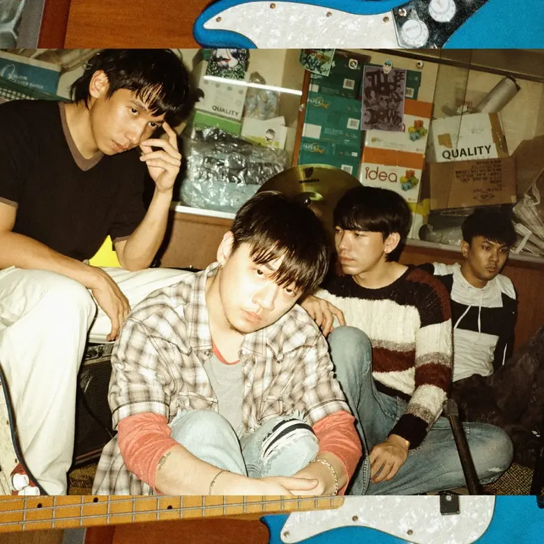 "รักใครไม่ไหว" ซิงเกิลล่าสุดของ Three Man...