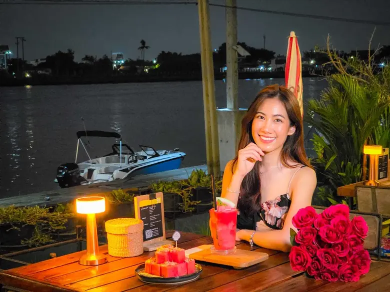 ริเวอร์เดล มารีน่า ศูนย์กลางและผู้ให้บริก...