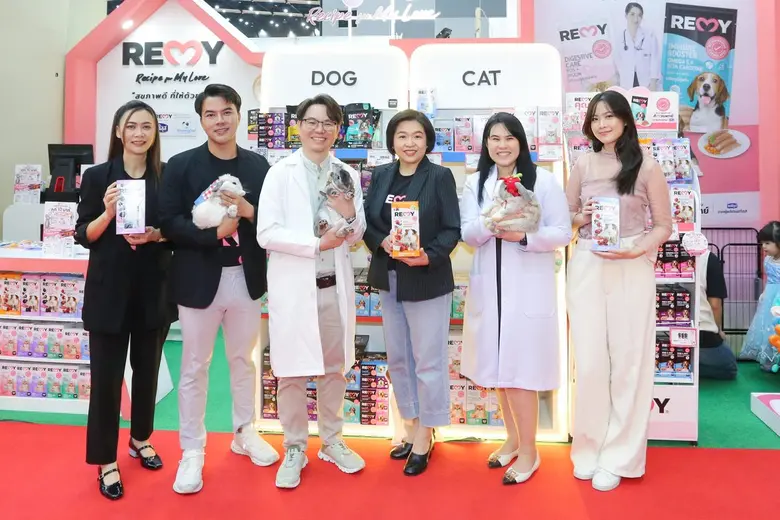 นางสาวสุดาทิพ เกียรติศรีชาติ (ลำดับ 4 จาก...