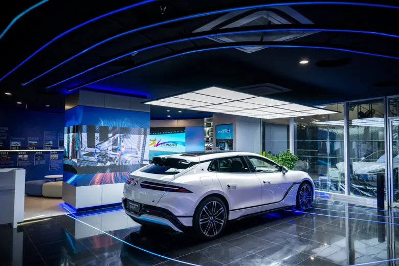 REVER launches the first BYD Experience Store in Thailand, right in the center of Bangkok, for showcasing innovations in cars