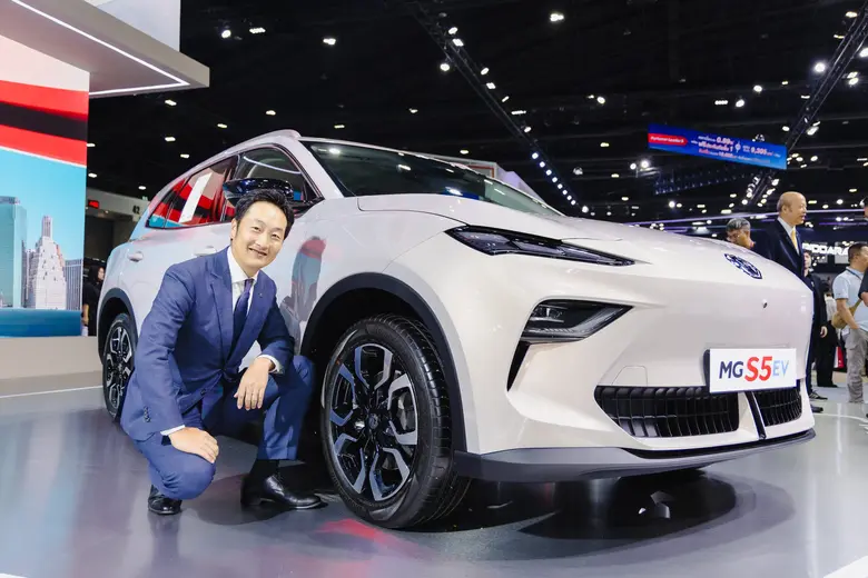 "BRIDGESTONE TURANZA 6" , the New Premium Comfort Benchmark with ENLITEN(R) Technology Selected as Original Equipment to Power the "New MG S5 EV" from MG