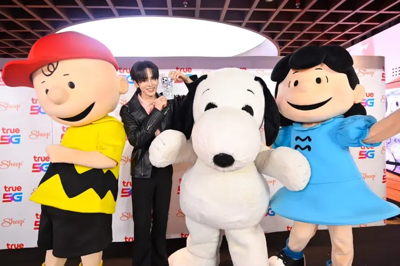 "แซนต้า พงศภัค" ร่วมเติมความสดใสน่ารักเกินต้าน เสิร์ฟโมเมนต์สุดฟิน ในงาน Sheep and True Collaboration