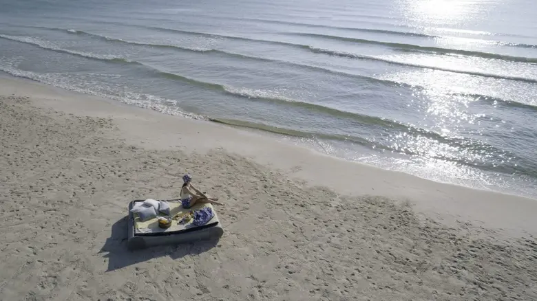 "Sunkissed Summer Bliss" invites you to relax in a luxurious pool suite, with excellence in service and the prestigious Traveler's Choice Best of The Best award for 5 consecutive years at Cape Nidhra Hotel, Hua Hin.