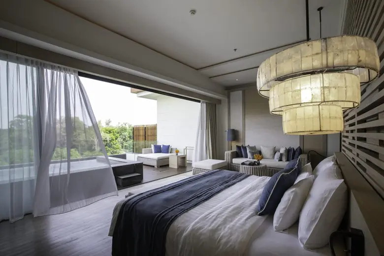 "ซันคิส ซัมเมอร์ บลิส" ชวนคุณพักผ่อนในพูลสวีตสุดหรู พร้อมความเป็นเลิศด้านการให้บริการ กับรางวัล Traveler's Choice Best of The Best 5 ปีซ้อน ณ โรงแรมเคปนิทรา หัวหิน