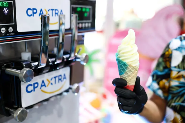 แม็คโคร ร่วมกับพันธมิตร ฉลองความสำเร็จครั้งใหญ่ กับยอดขายไอศกรีมซอฟต์เสิร์ฟ 1 ล้านโคน พร้อมเปิดตัวรสชาติพิเศษรับซัมเมอร์